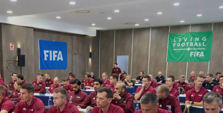 Coupe du monde 2022: La FIFA a organisé des séminaires sur trois continents pour 129 officiels de match