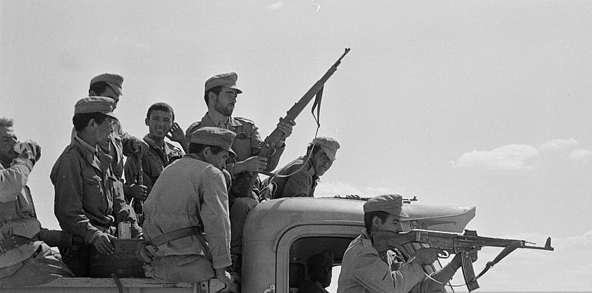 Des soldats marocains participant à la guerre des Sables en 1963. / Ph. d'illustration
