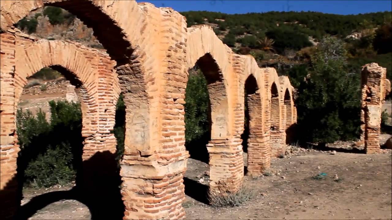 Des ruines de la Zaouia de Dila près de Khénifra. / Ph. DR