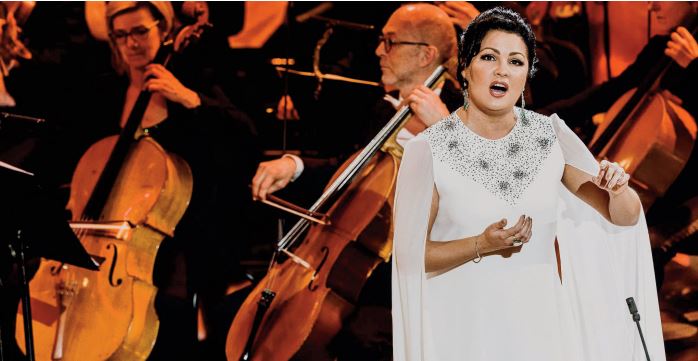 Prague annule un concert de la soprano russe Netrebko à cause de la guerre de l’Ukraine