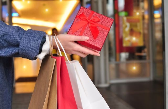 5 raisons d’acheter ses cadeaux de Noël en avance