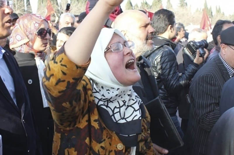 Tunisie : les salaires du public poussent de plus en plus vers la précarité 